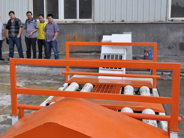 滾軸式工地洗車機